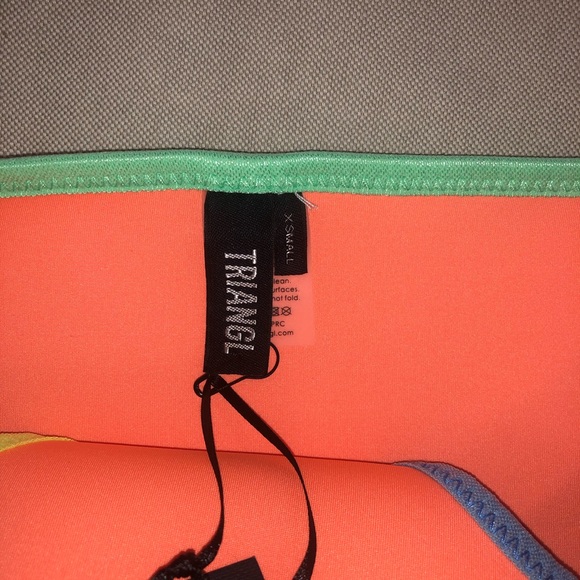 Triangl bikini NWT Top small bottoms extra small - Picture 2 of 5
